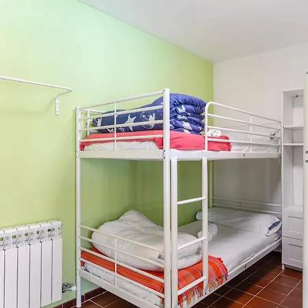 Apartment Bogues
